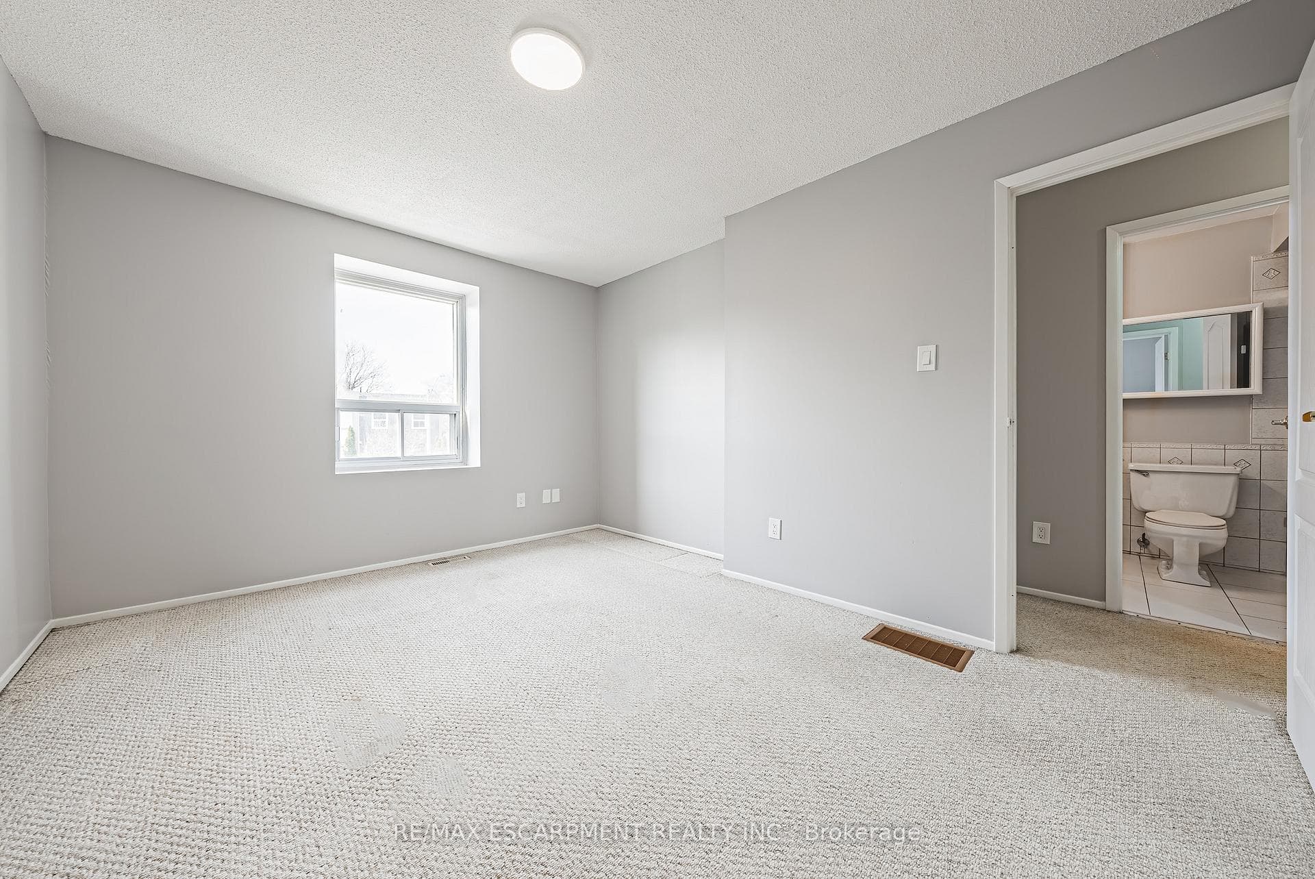 1055 Shawnmarr Road Unit 213 photo 15