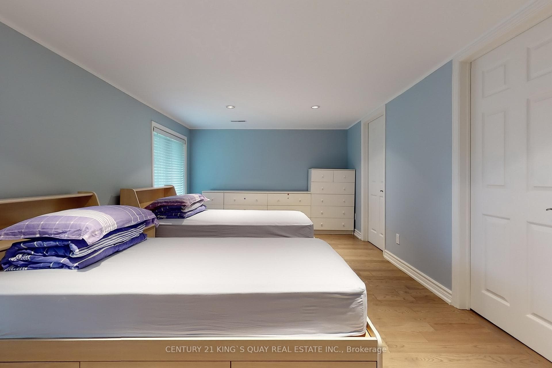 17 Addington Square photo 36