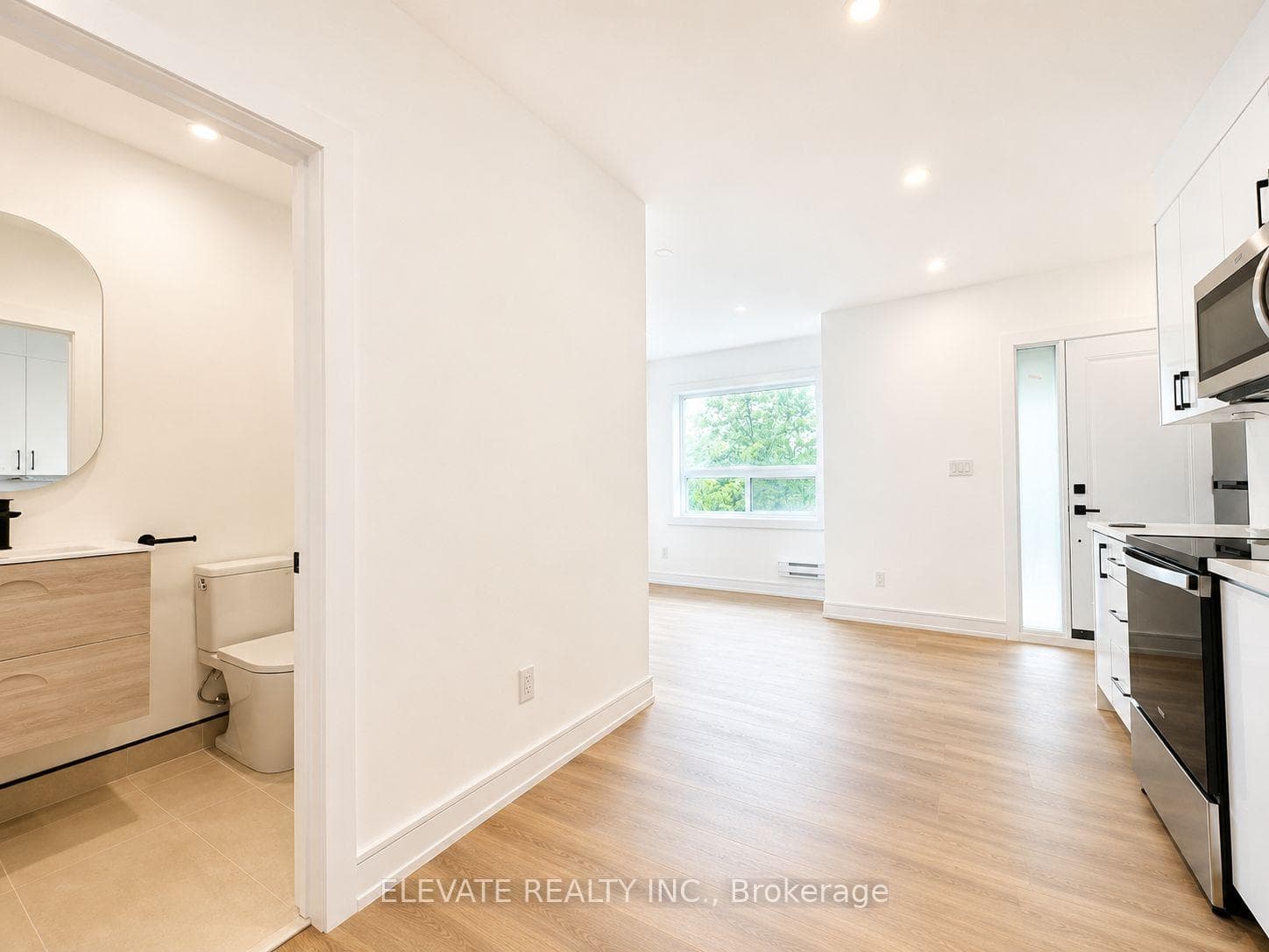 76 Burnaby Boulevard photo 4