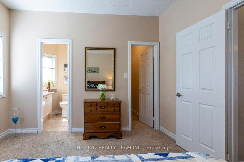 61 Mcintyre Drive photo 31