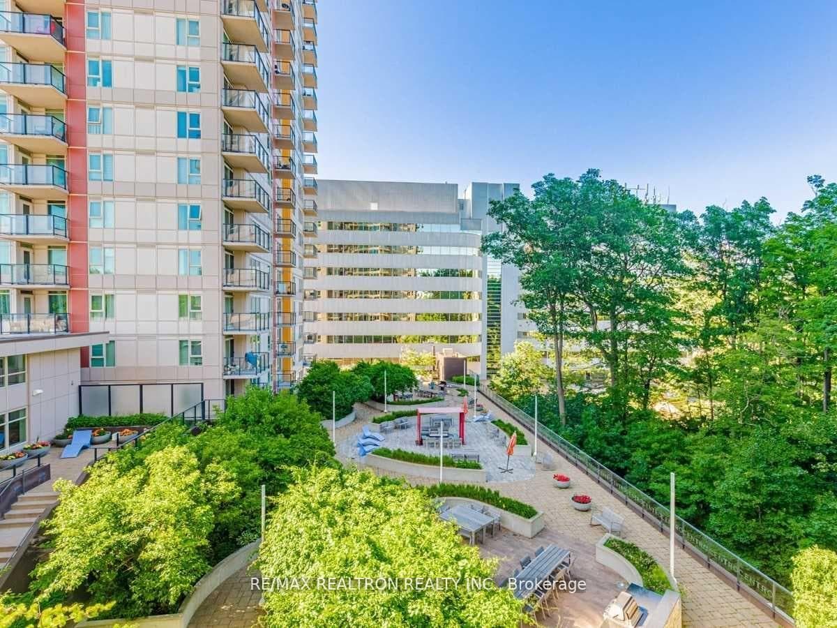 190 Borough Drive Unit 1101 photo 28