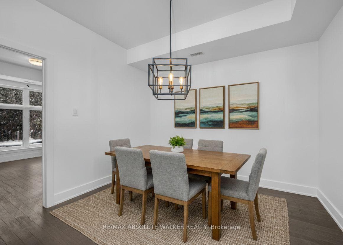 305 Elizabeth Cosgrove Private Unit 101 photo 17
