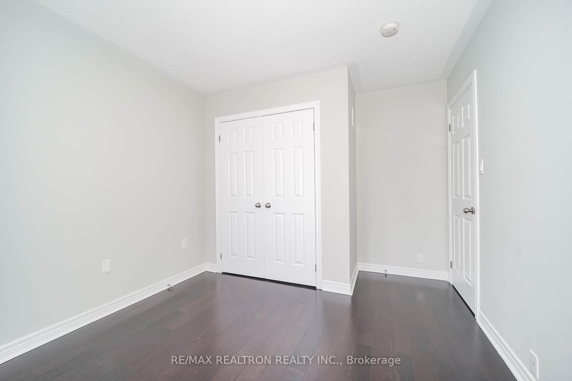 77 Betony Drive photo 35