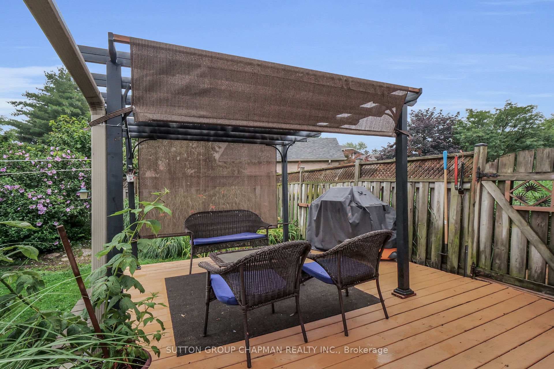 95 Acorn Place photo 28