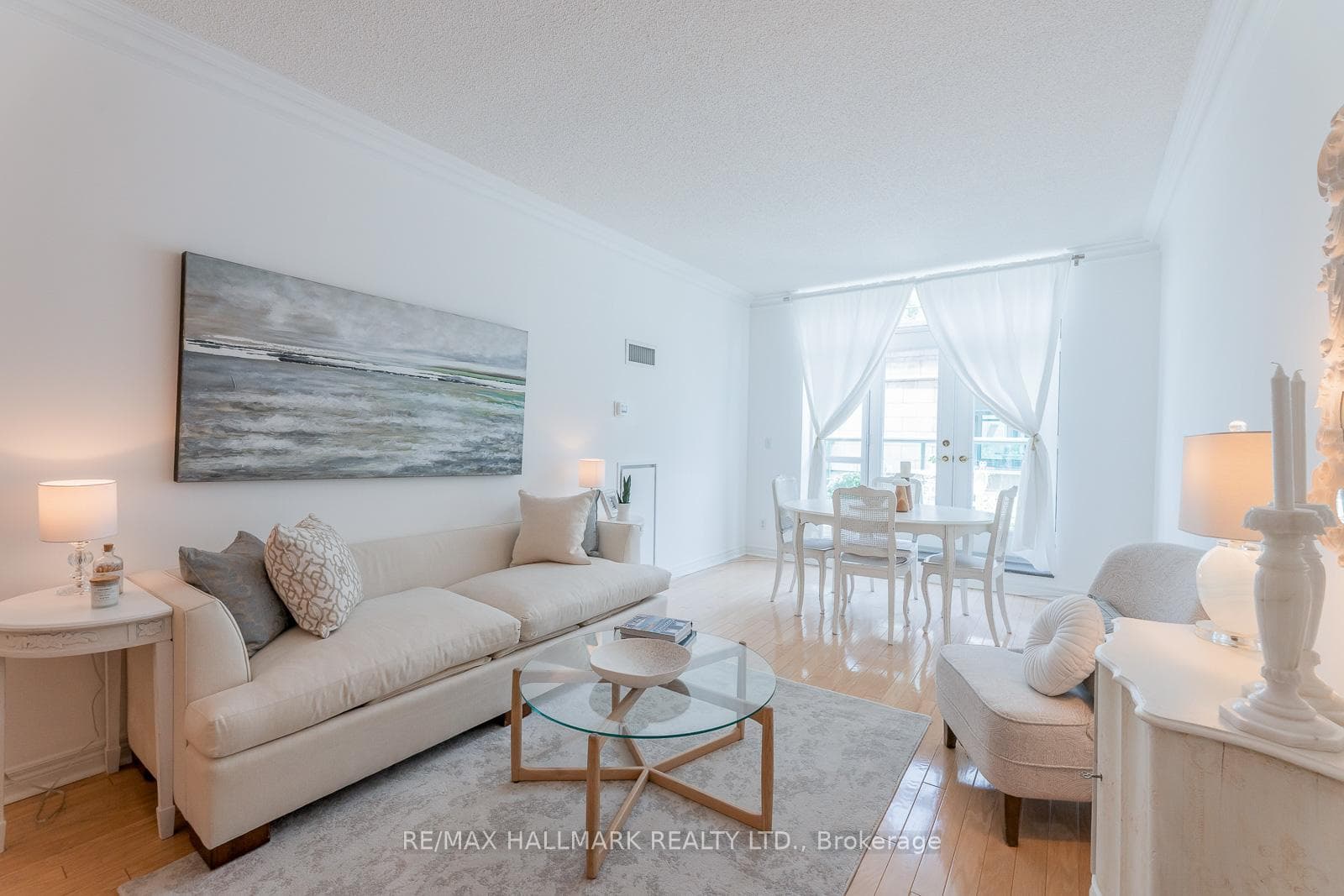 35 Boardwalk Drive Unit 223 photo 7