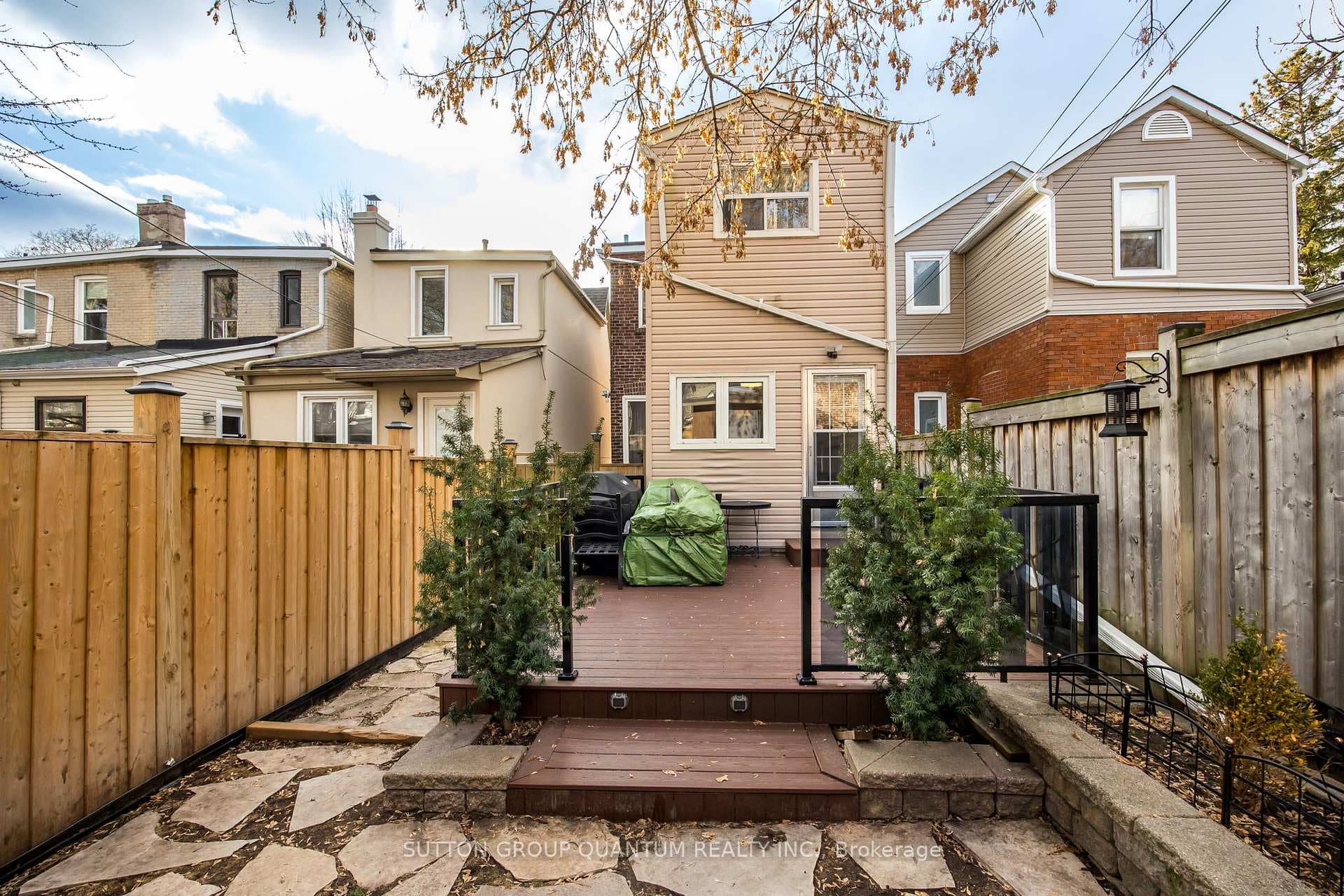 147 Coleridge Avenue photo 35
