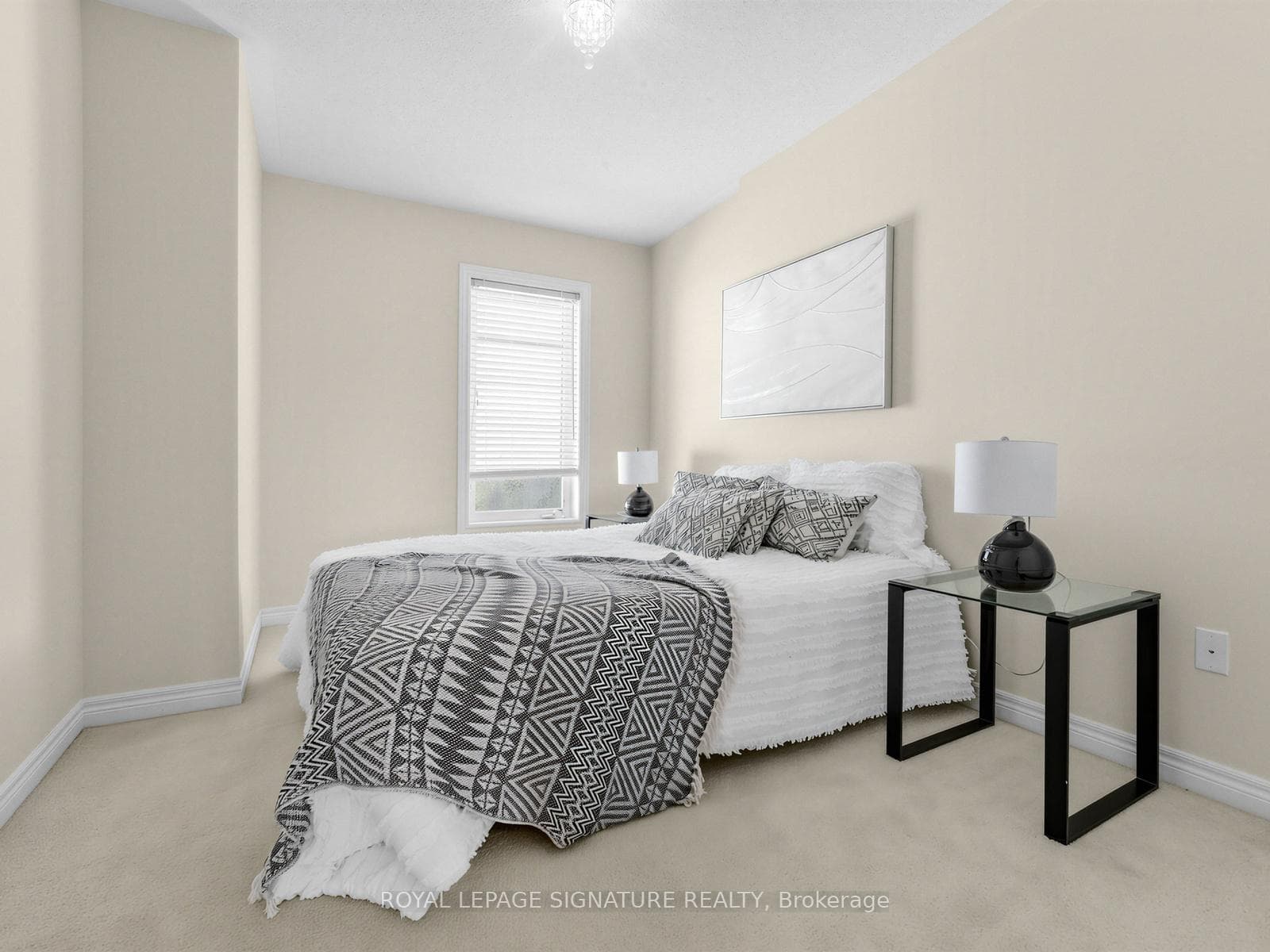 534 Stream Crescent photo 25