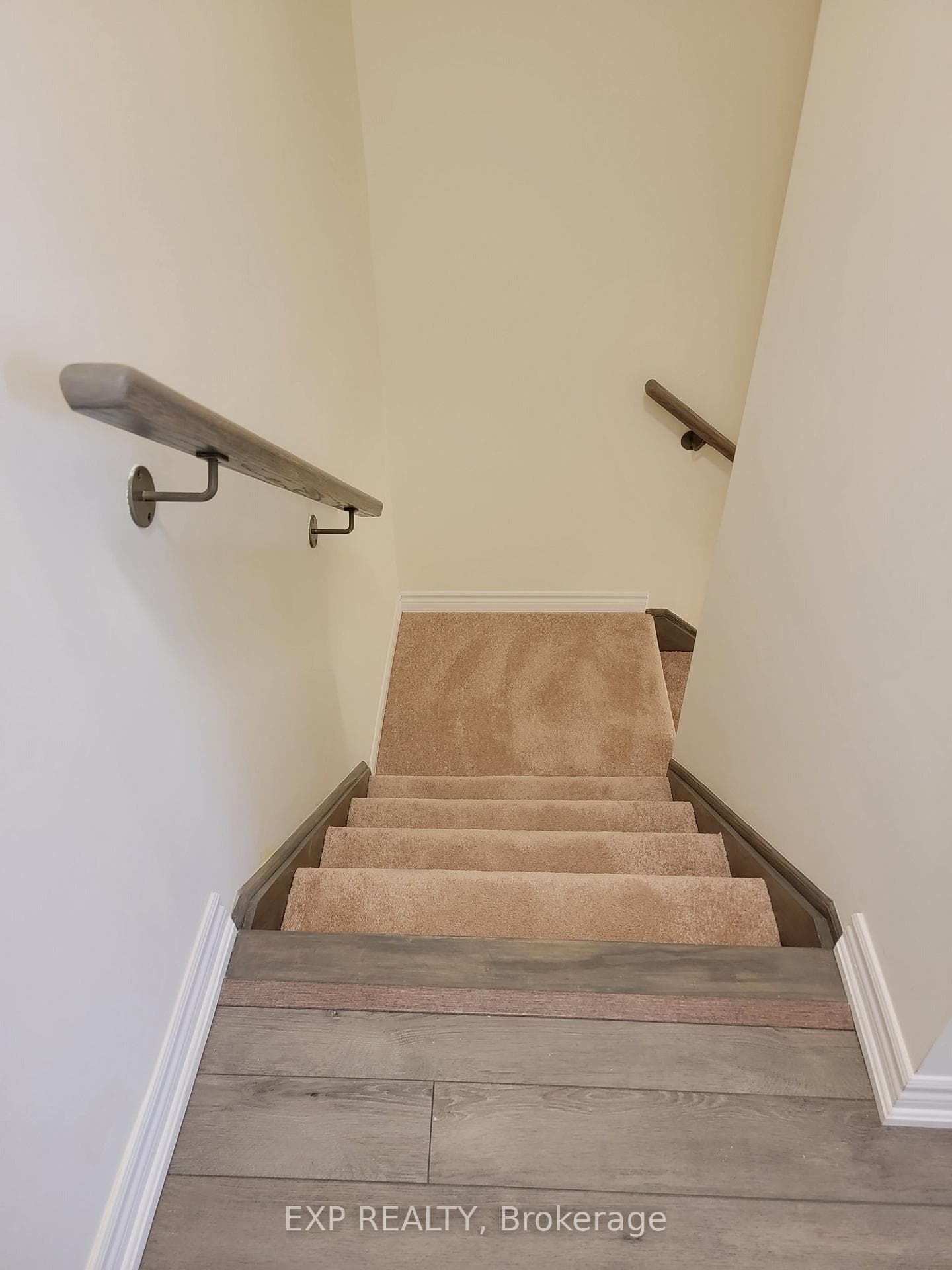 240 Lagerfeld Drive Unit 6 photo 12