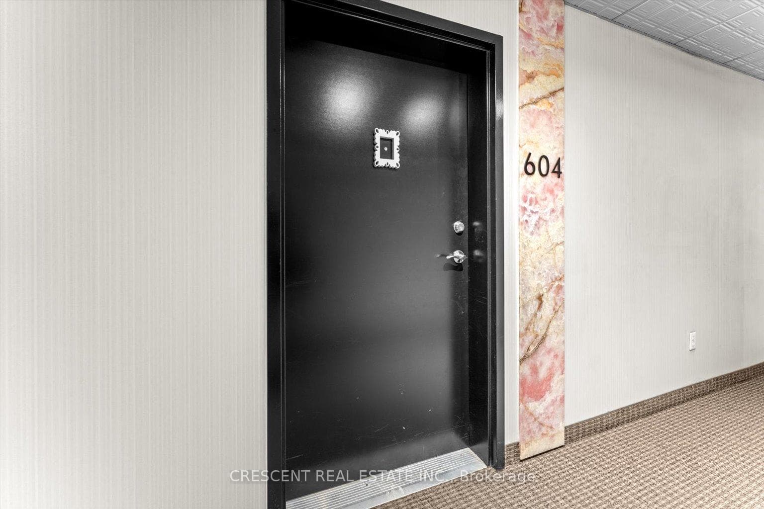 300 Essa Road Unit 604 photo 24
