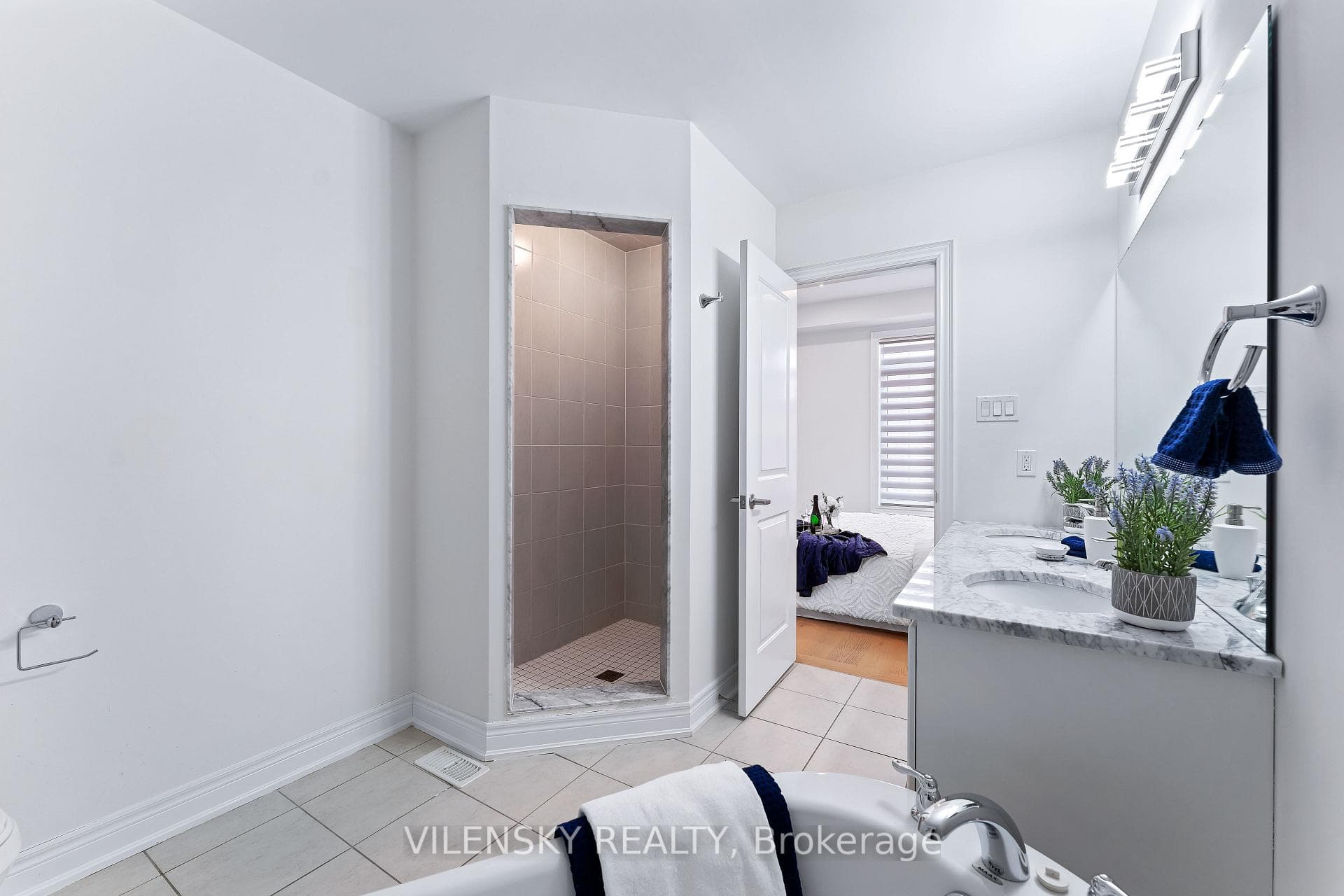 20 Kingsville Lane photo 20