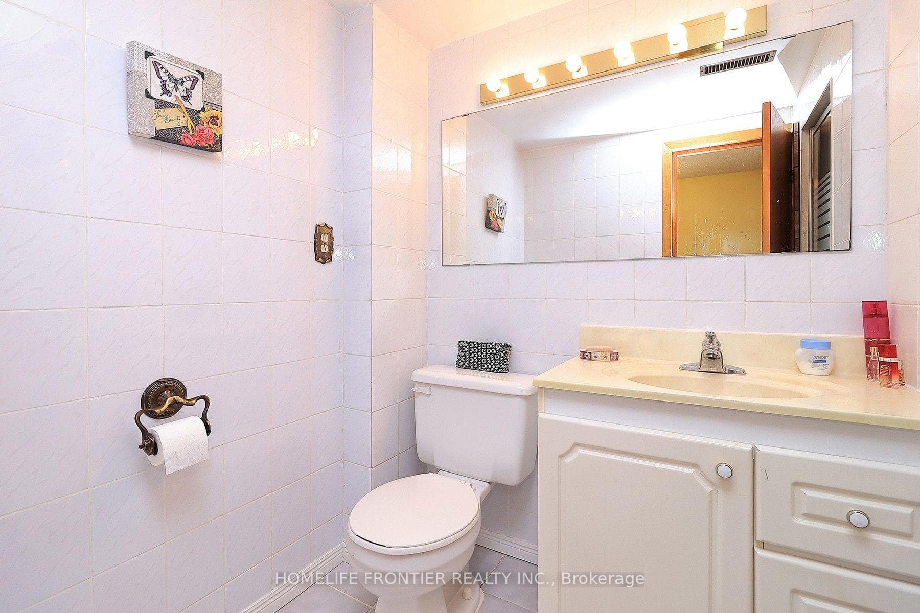 239 Beta Street photo 13