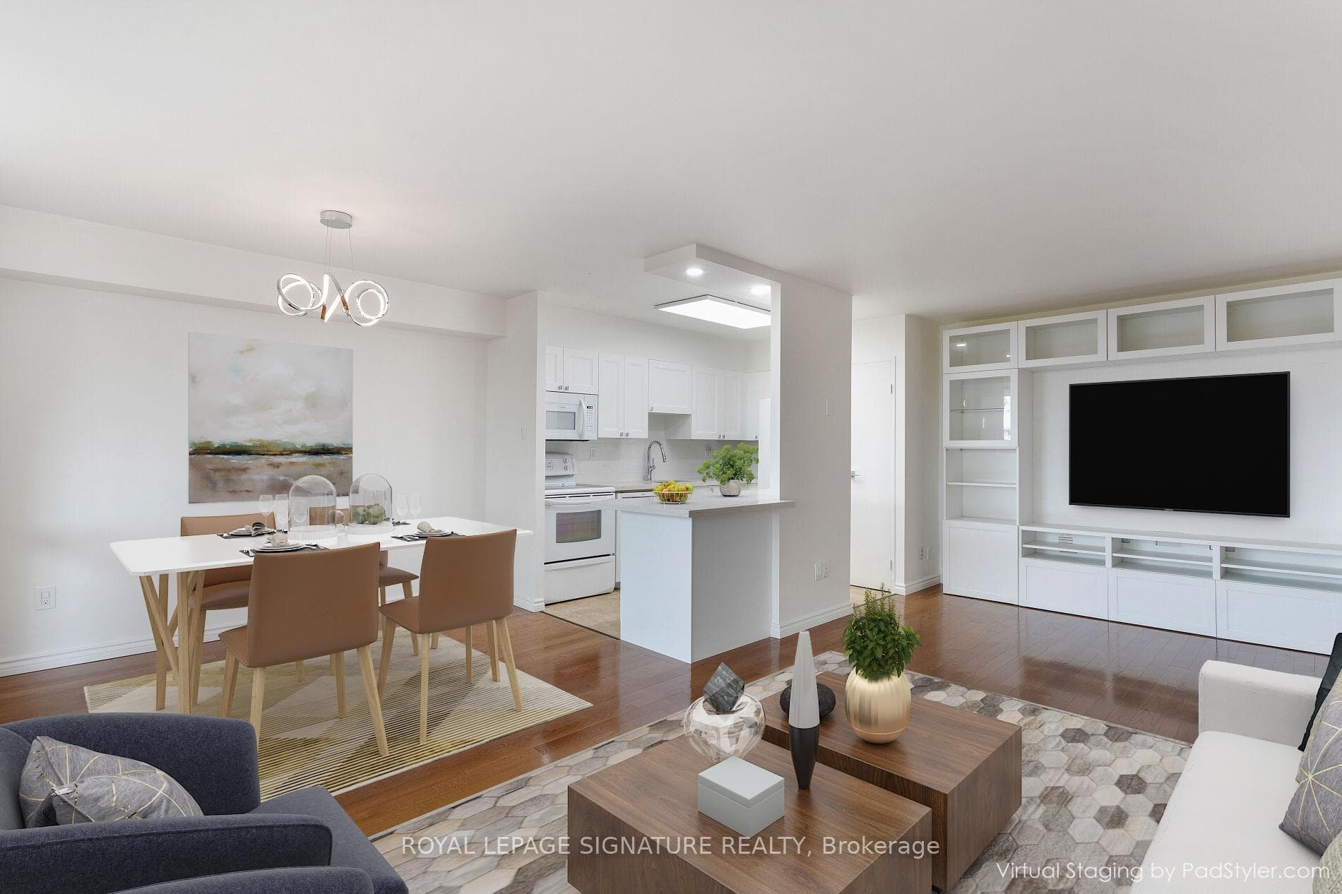 80 Quebec Avenue Unit 608 photo 1
