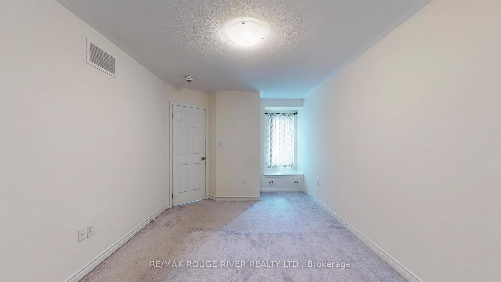 1056 Clipper Lane photo 24