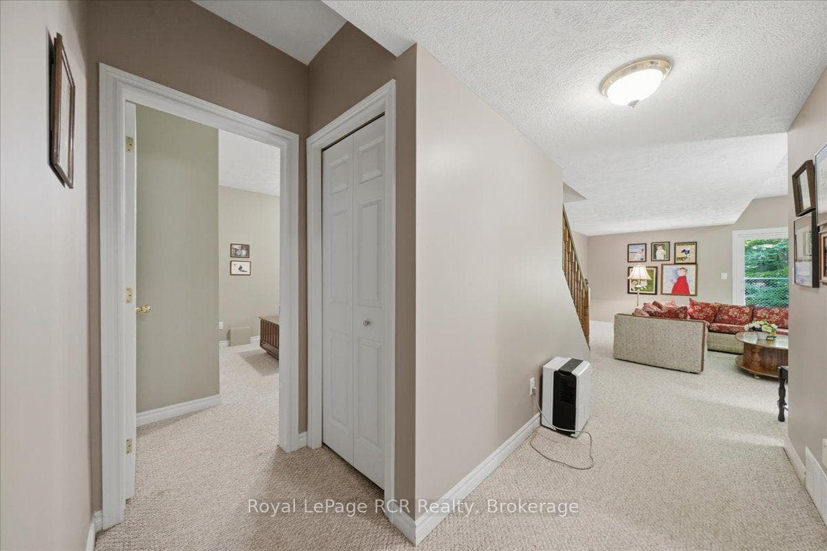 255 2nd Avenue photo 37