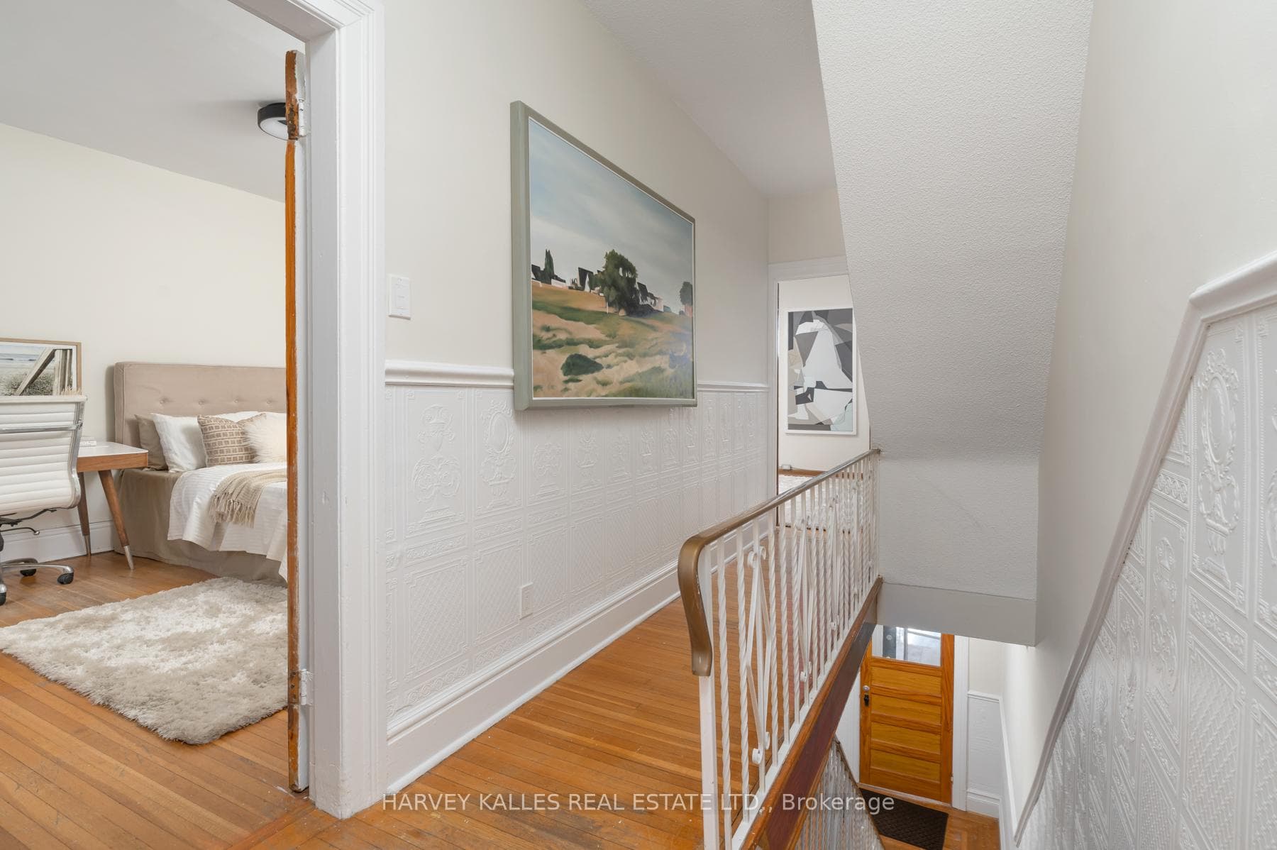 154 Gore Vale Avenue photo 28