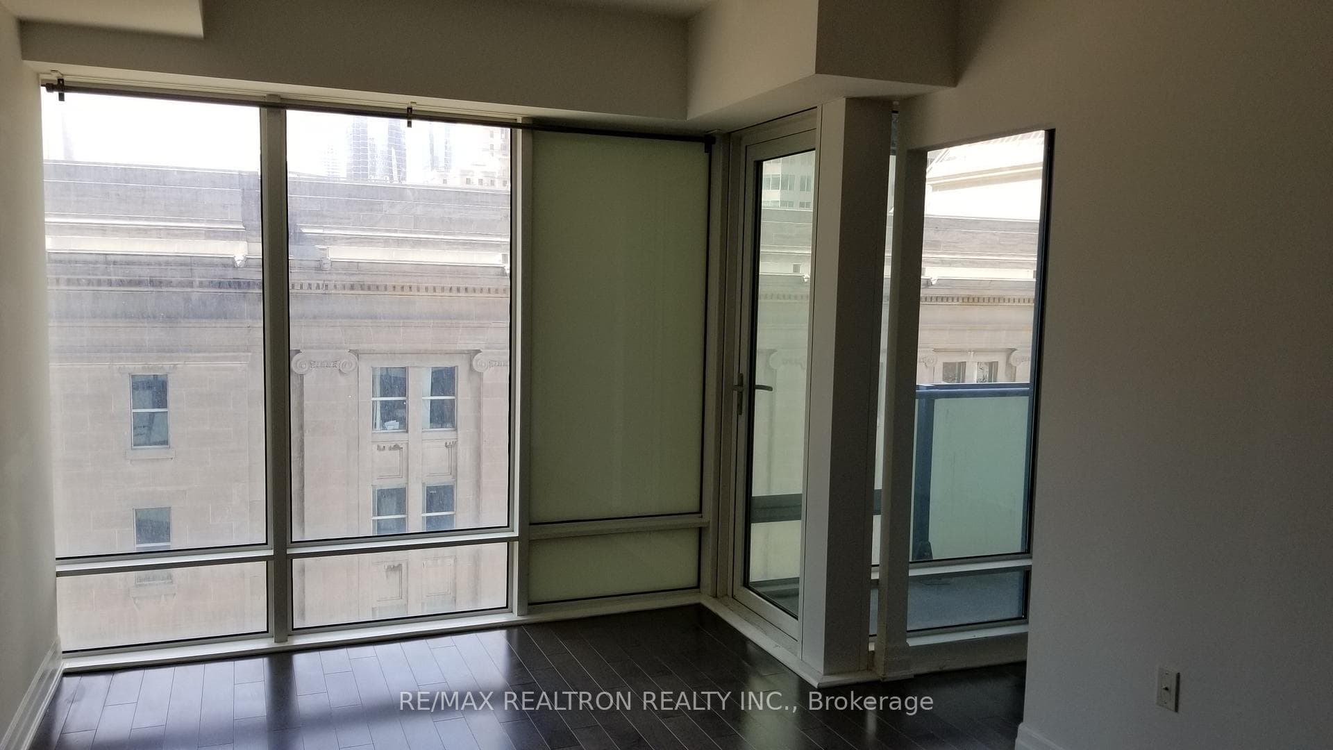 8 The Esplanade N/A Unit 805 photo 6