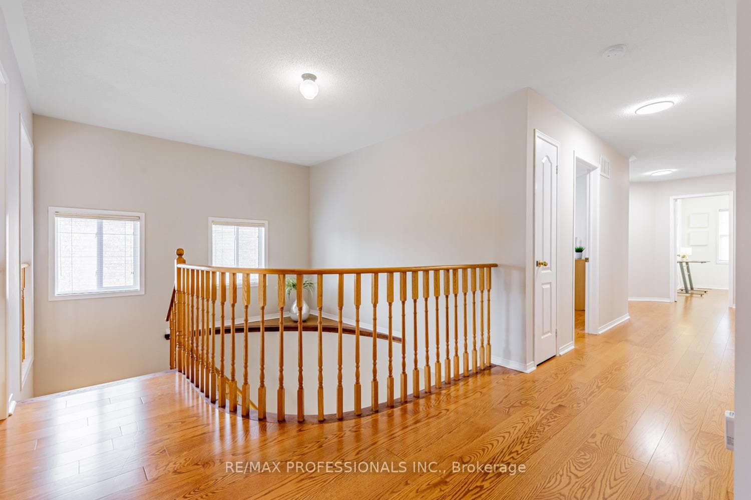 62 Banington Crescent photo 30