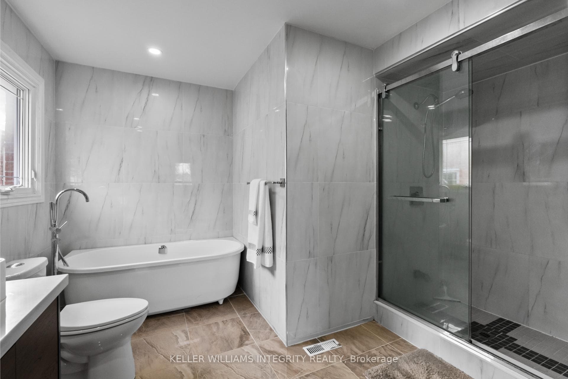 89 Wilce Drive photo 26