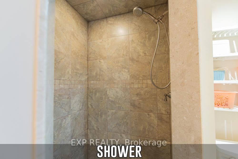 78 Spencer Avenue photo 17