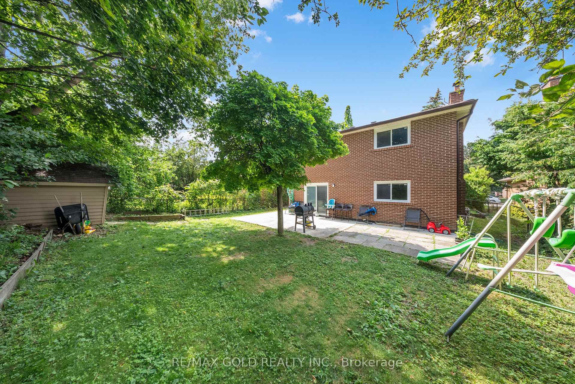 48 Maidstone Crescent photo 48