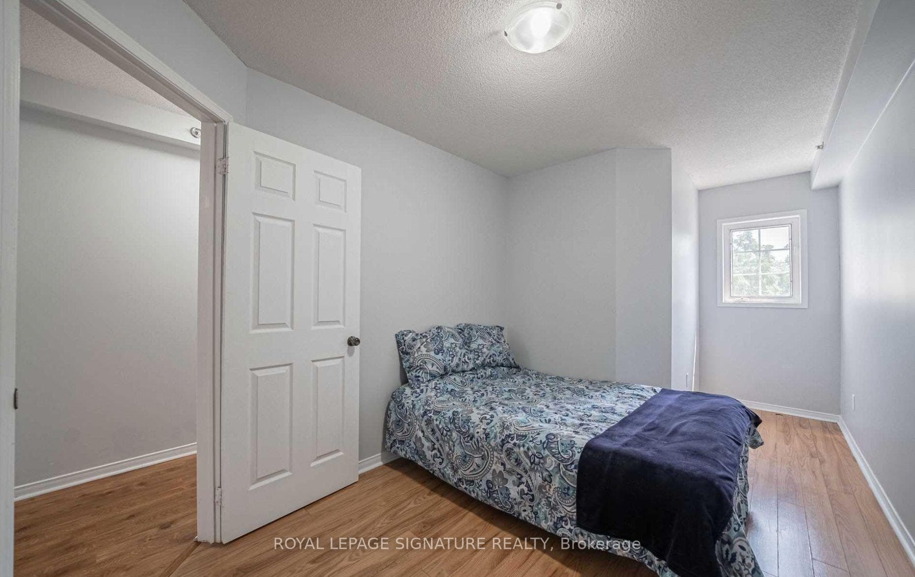 593 Kennedy Road Unit 28 photo 16