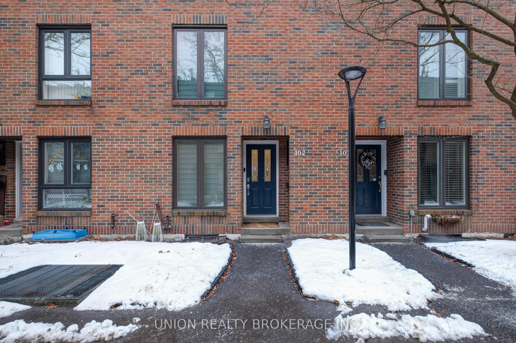26 Livingston Road Unit 102 photo 1