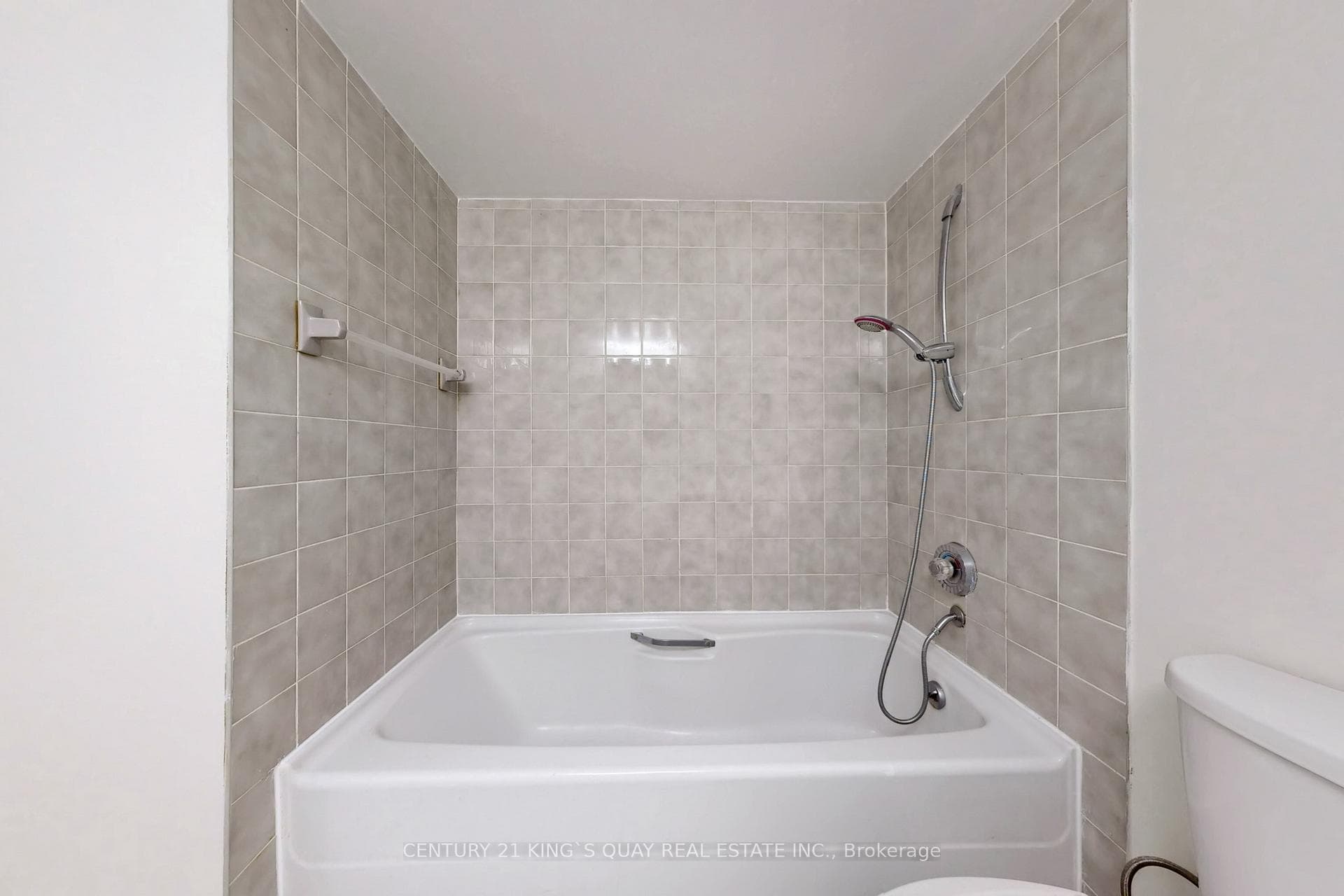 4727 Sheppard Avenue Unit 616 photo 17