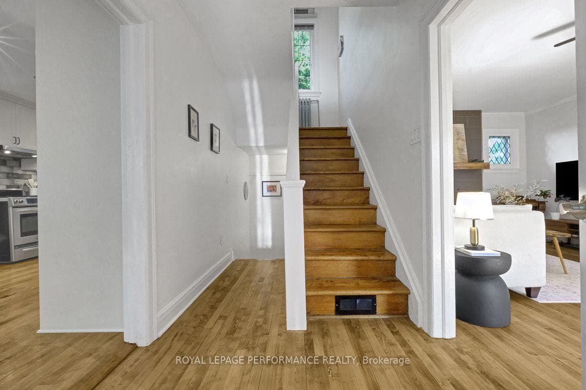 13 Wolff Street photo 20