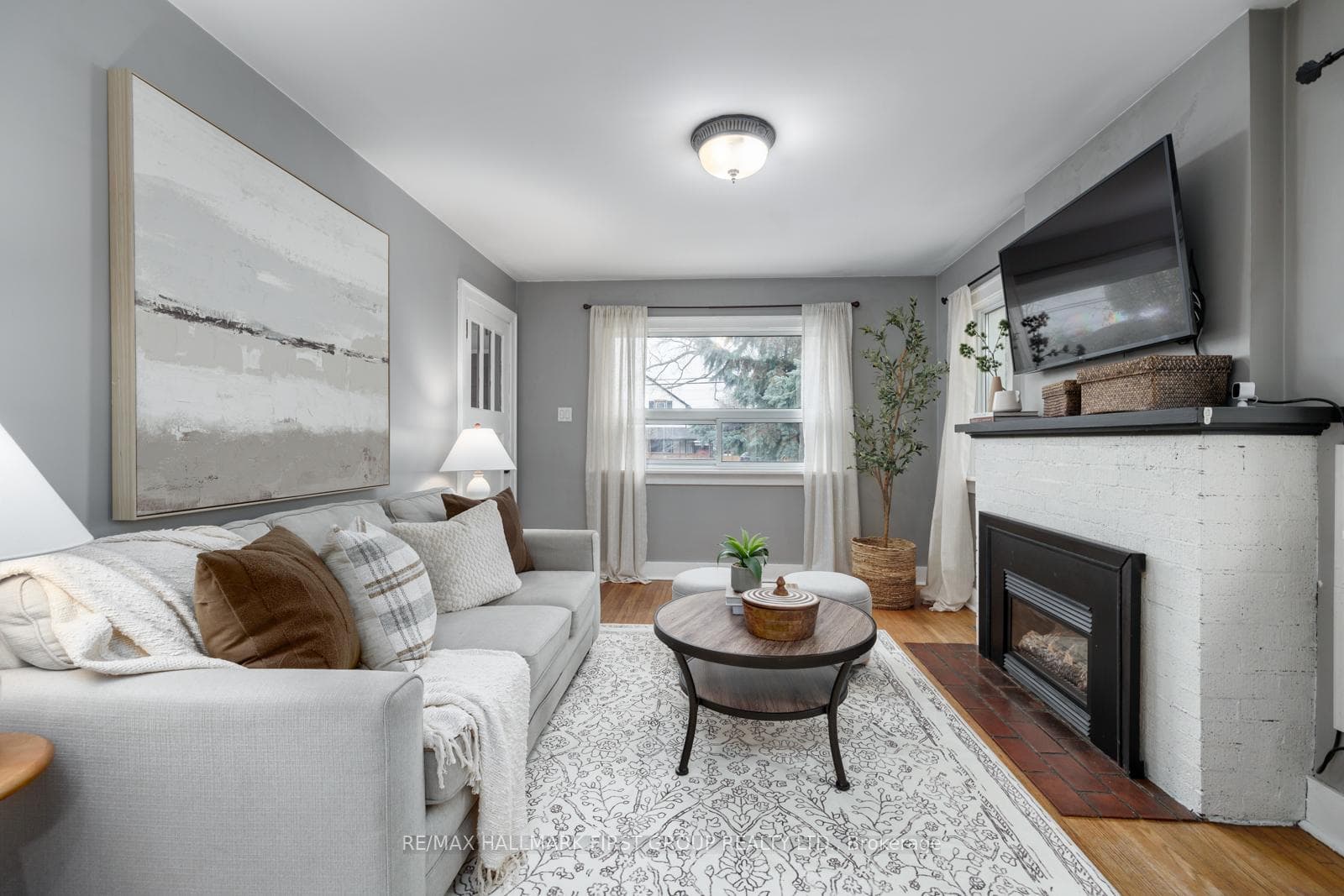 28 William Street photo 6