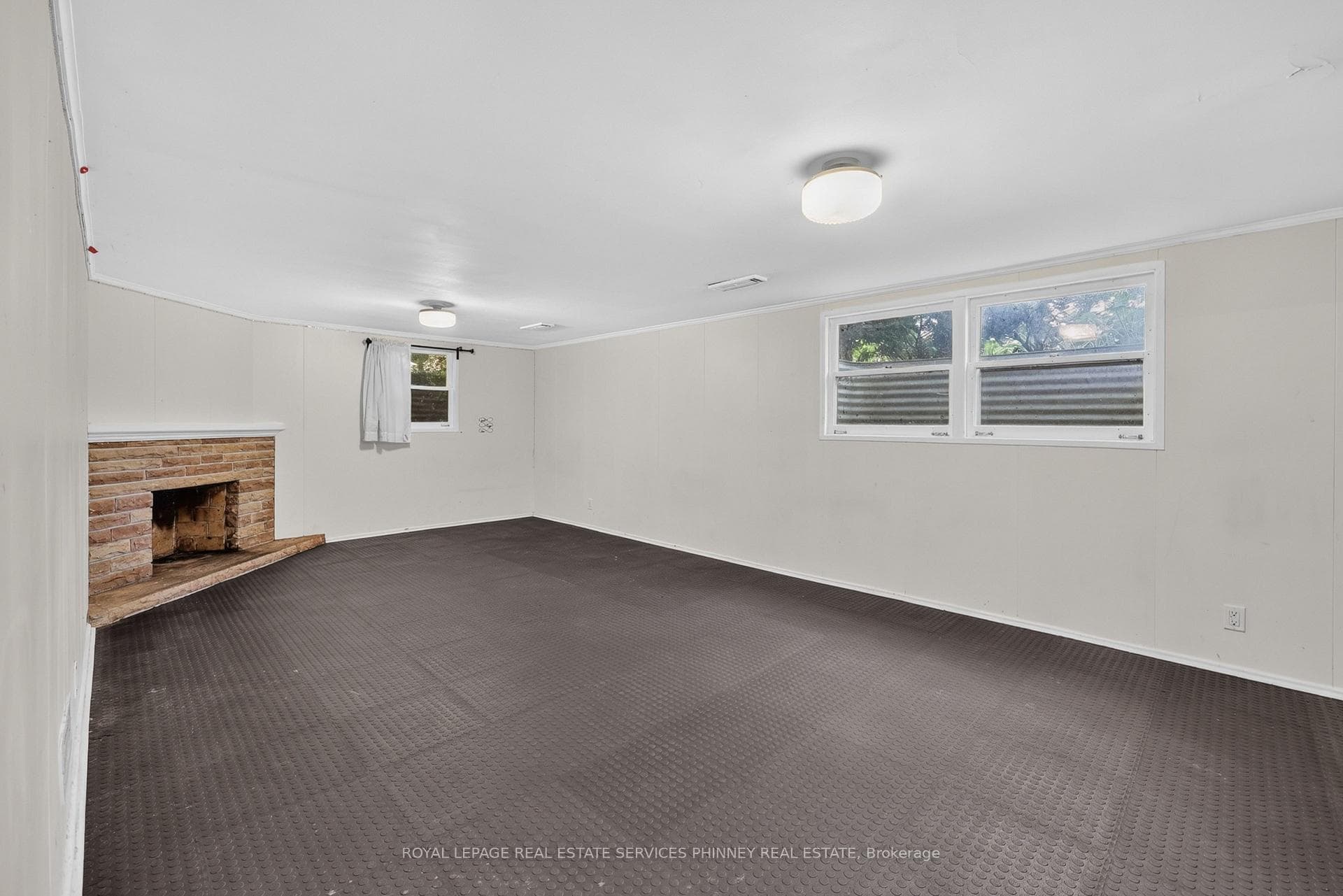 52 Valecrest Drive photo 17