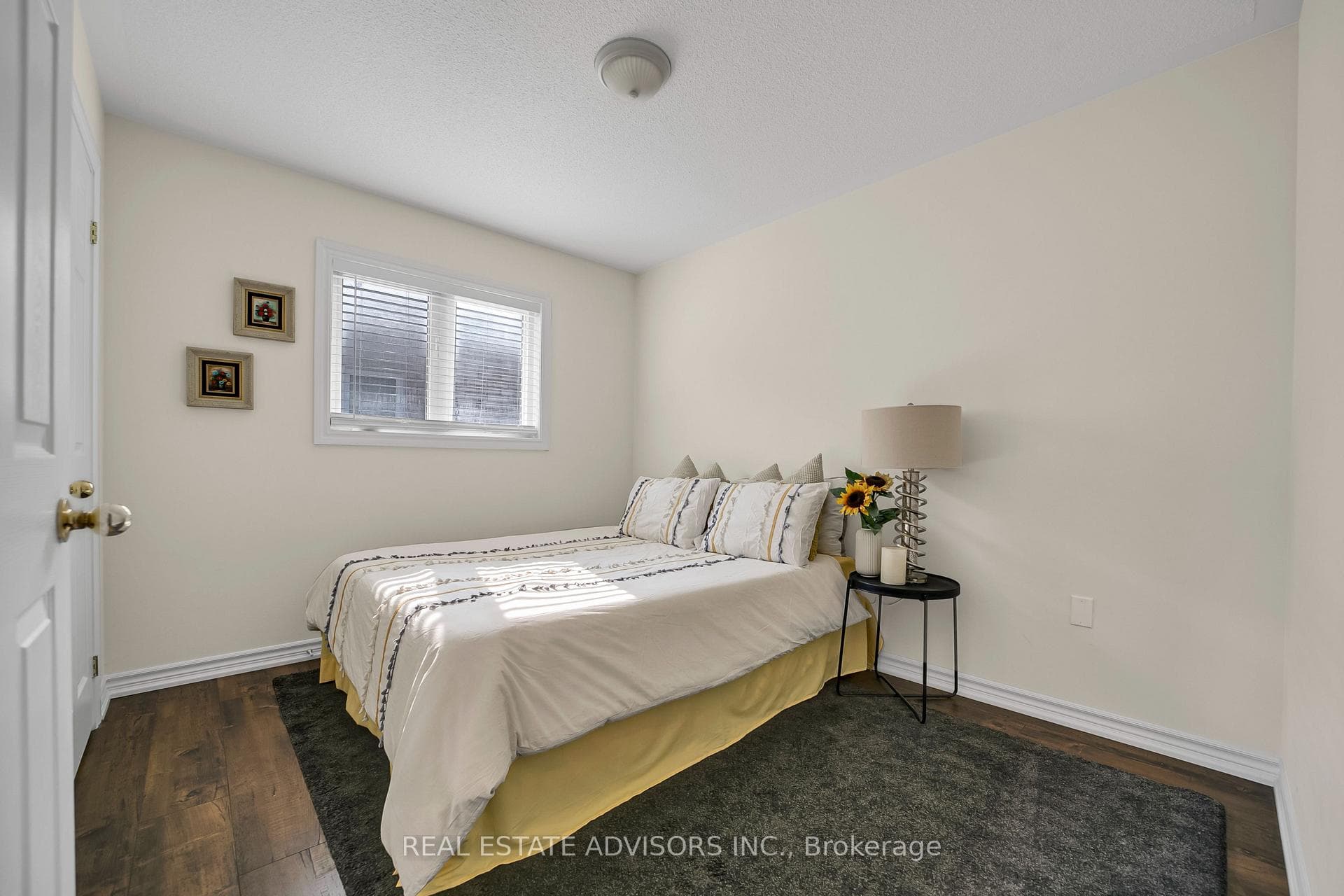 317 Rita's Avenue photo 24