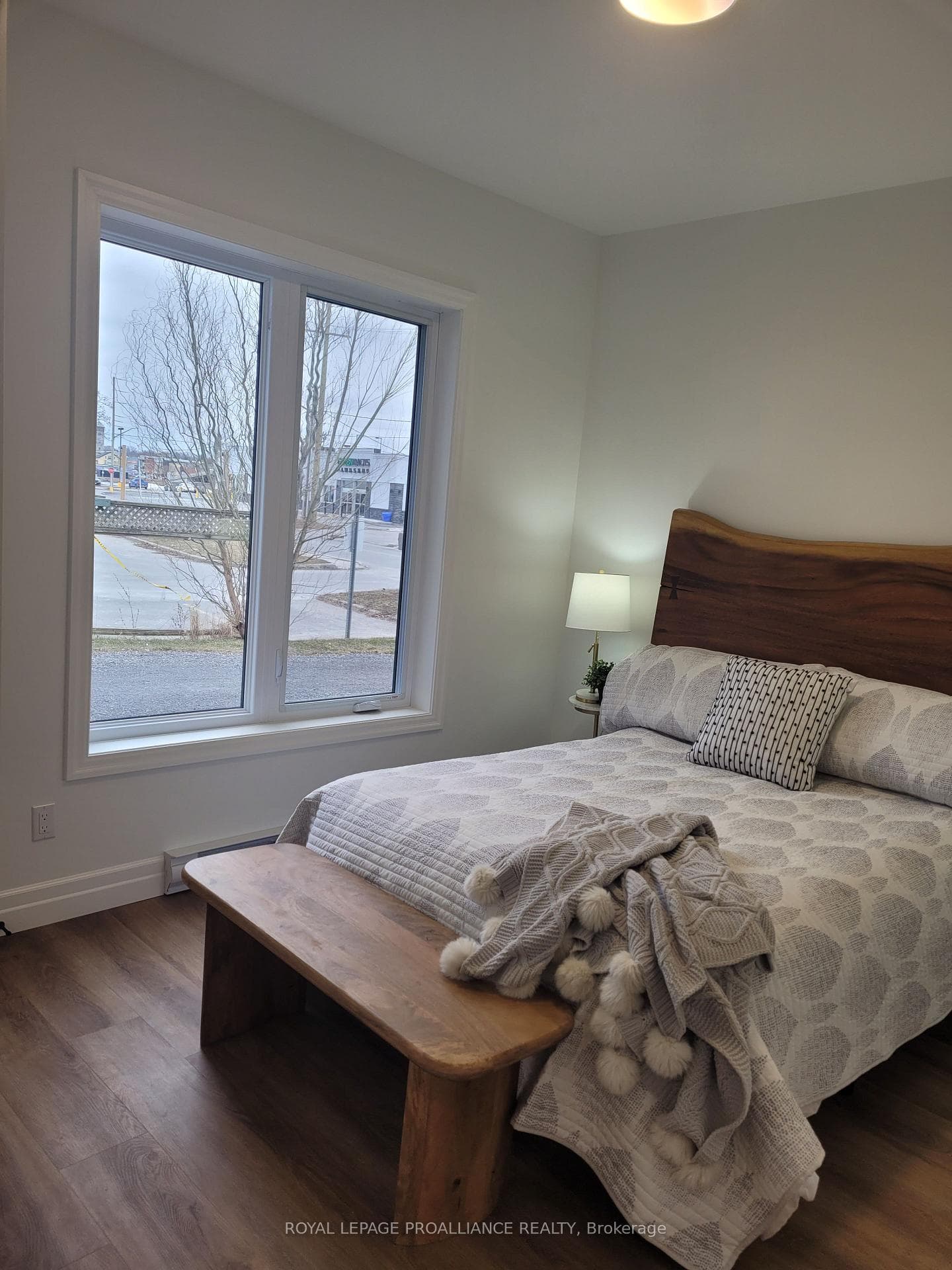 15 Bay Street Unit 1 photo 2