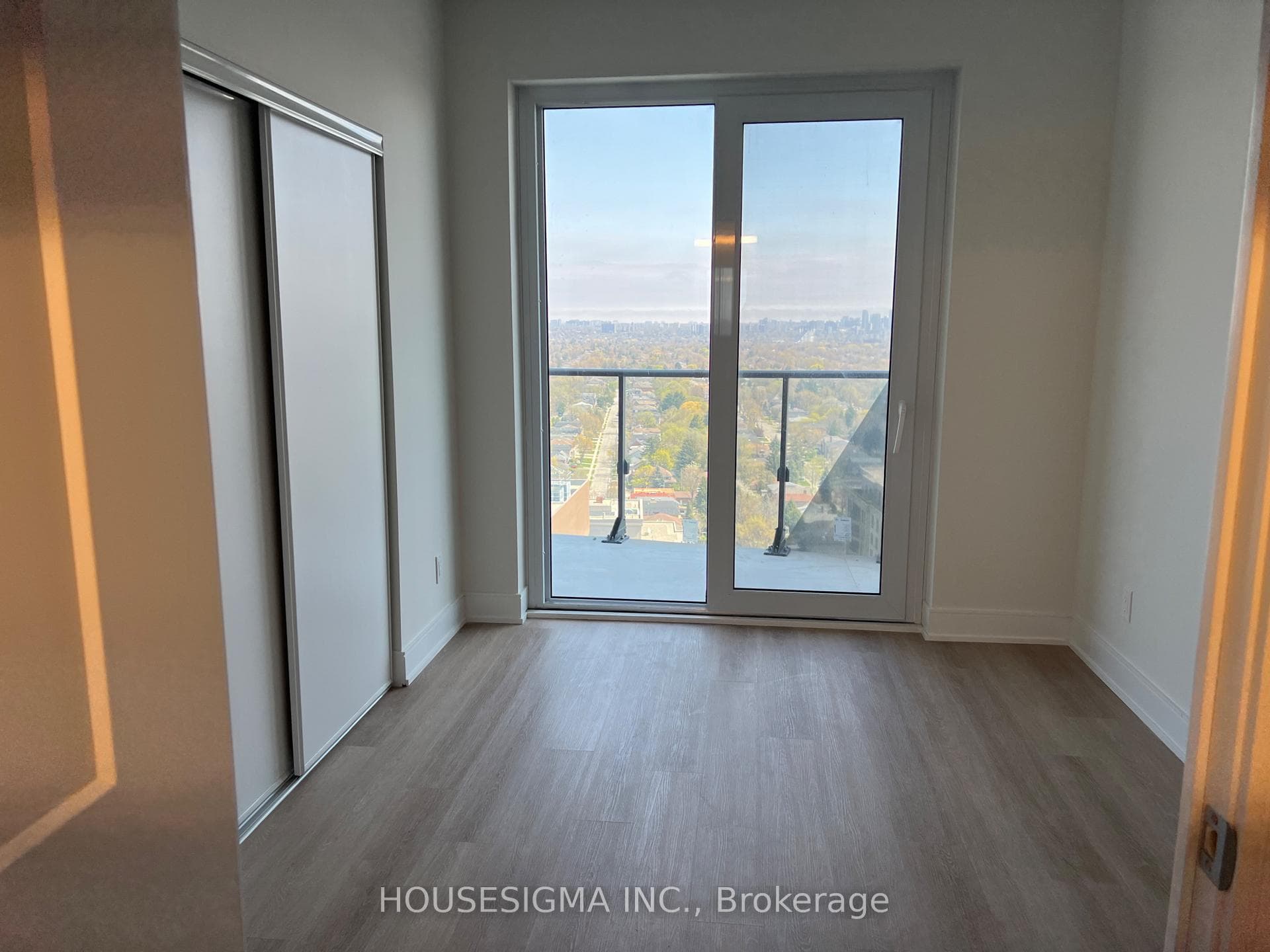 5220 Yonge Street Unit 2710 photo 8