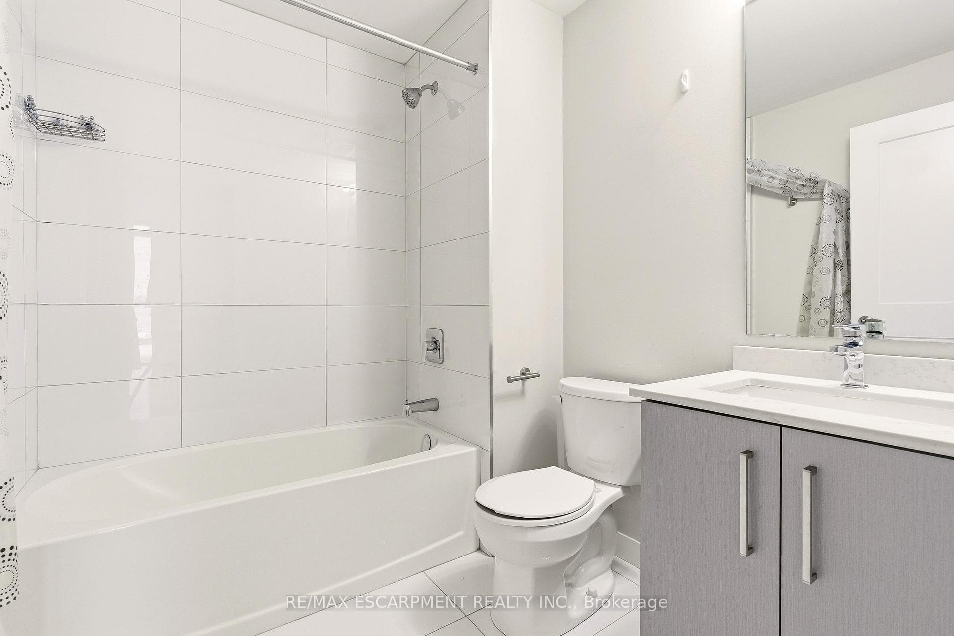 15 Queen Street Unit 2308 photo 18