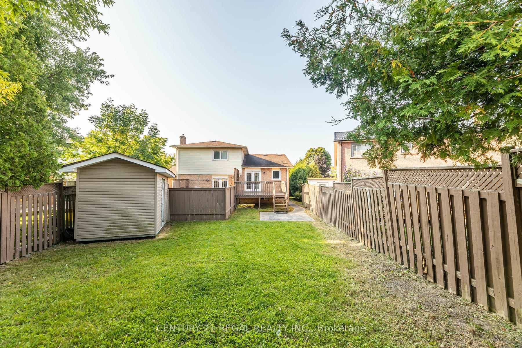 88 Overbank Drive photo 39