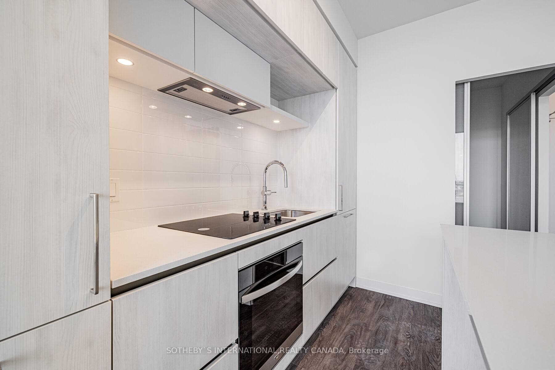 6 David Eyer Road Unit 809 photo 12