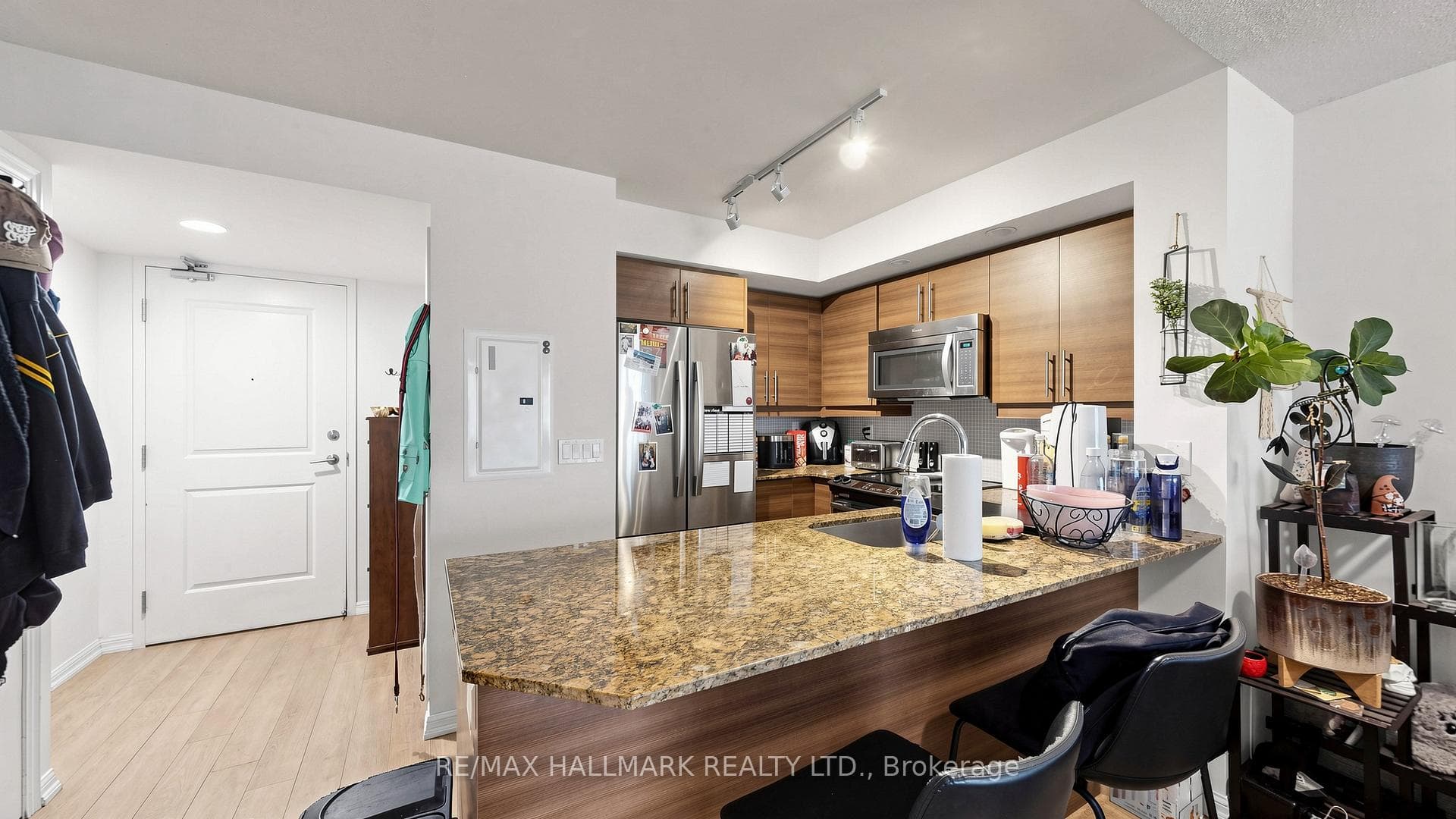 85 East Liberty Street Unit 812 photo 6