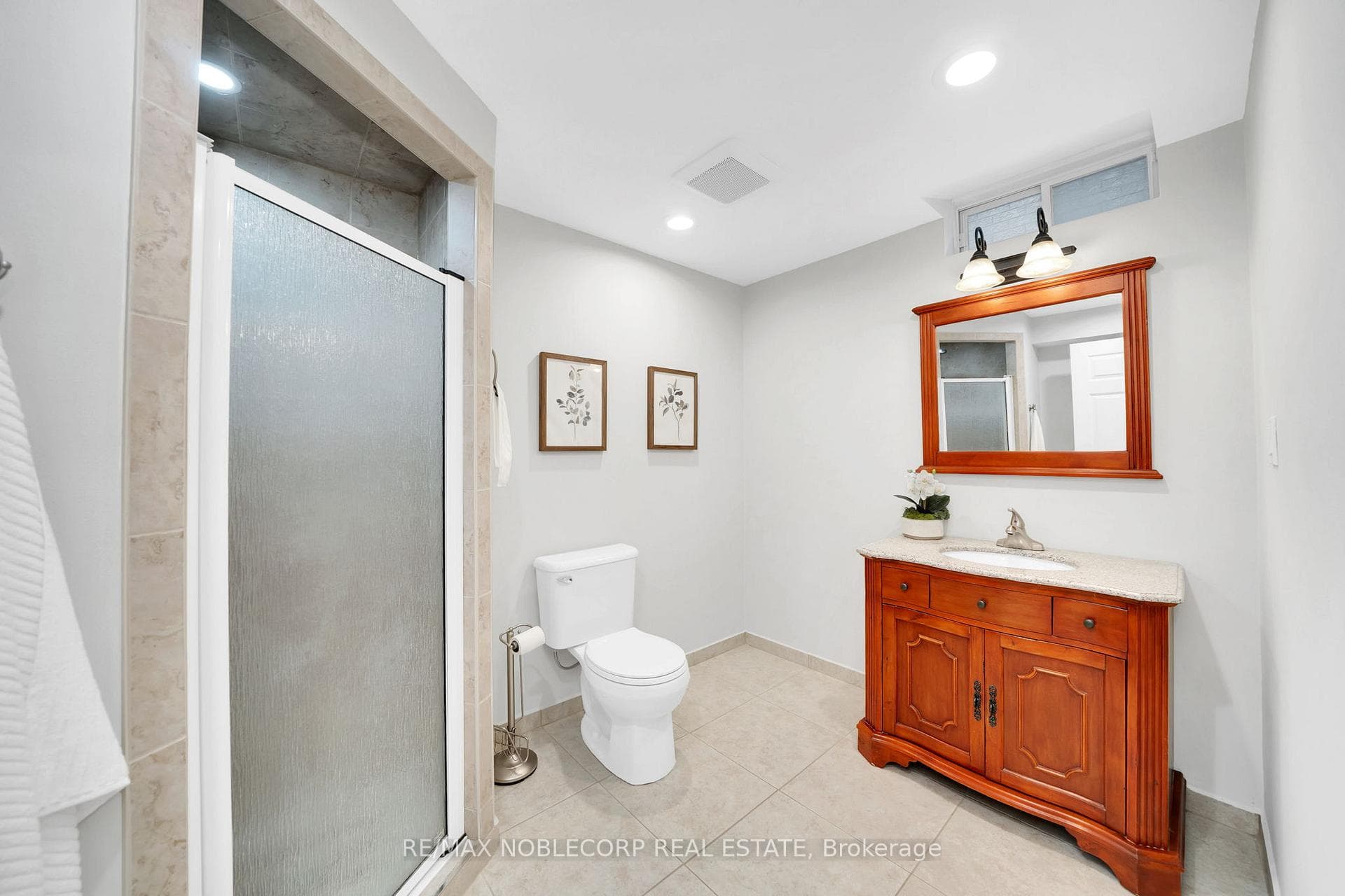 32 Shady Glen Crescent photo 28