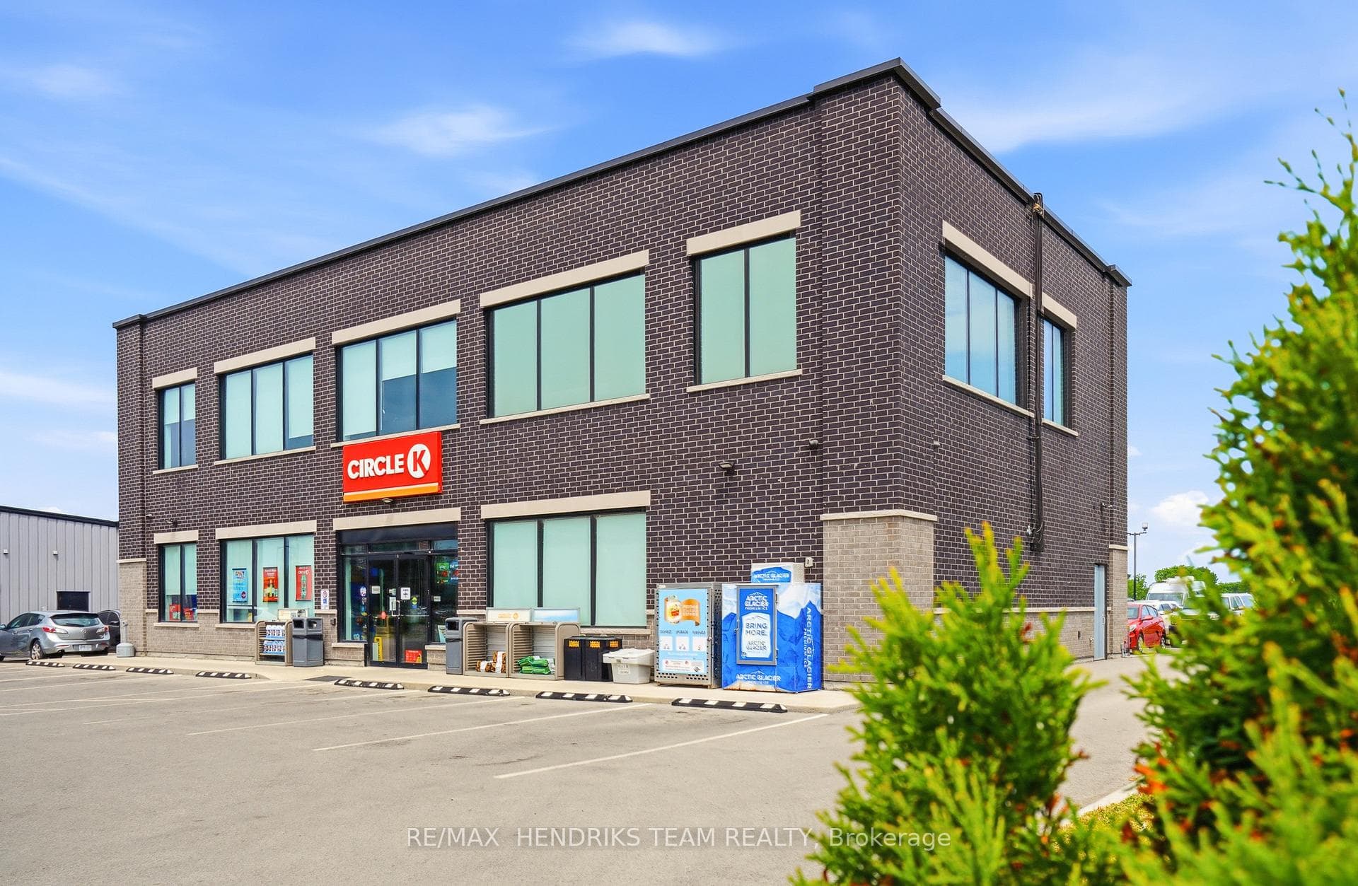 1387 Fourth Avenue photo 3