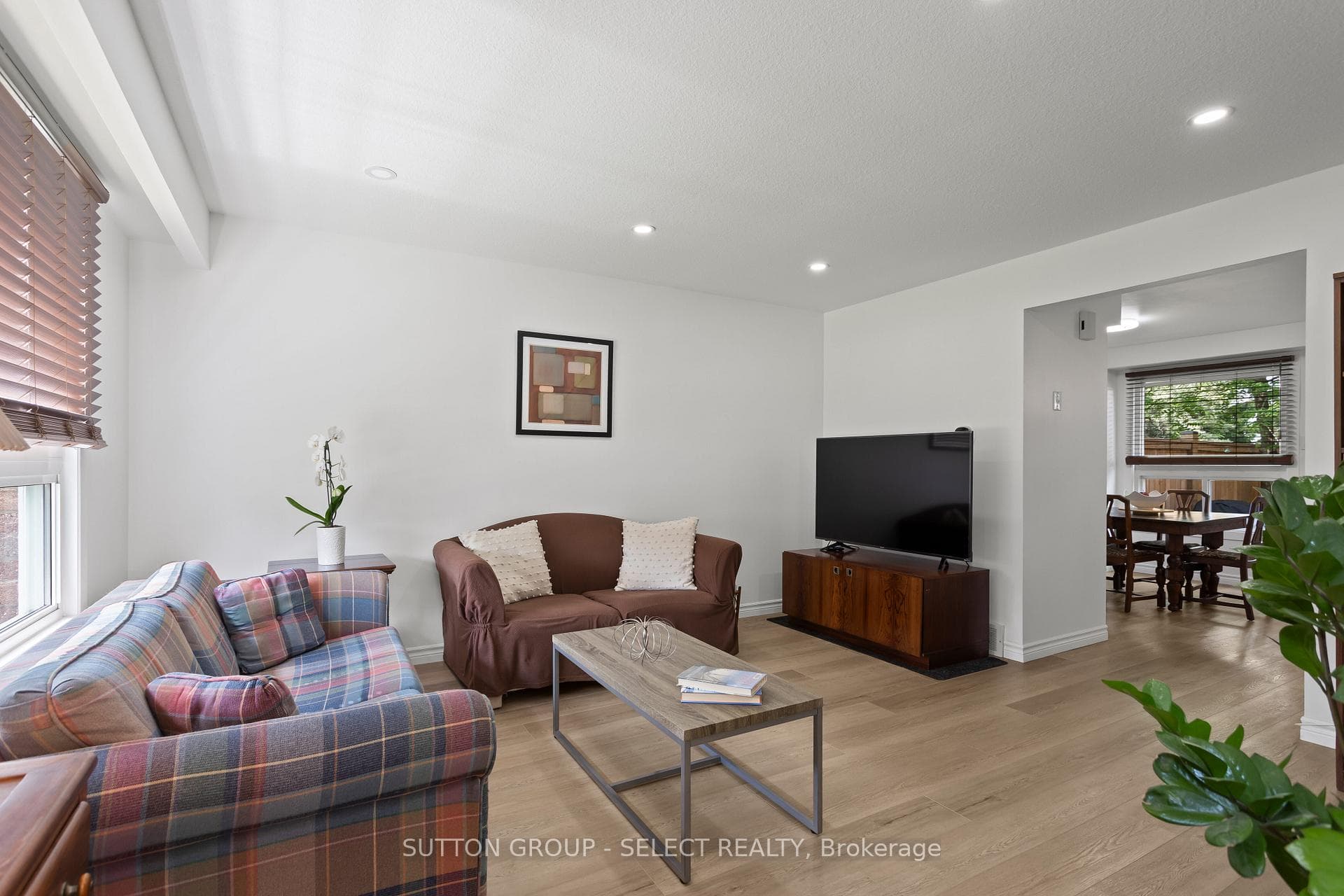 40 Tiffany Drive Unit 64 photo 6