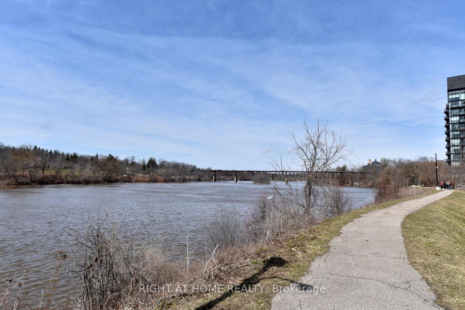 105 Bismark Drive photo 16