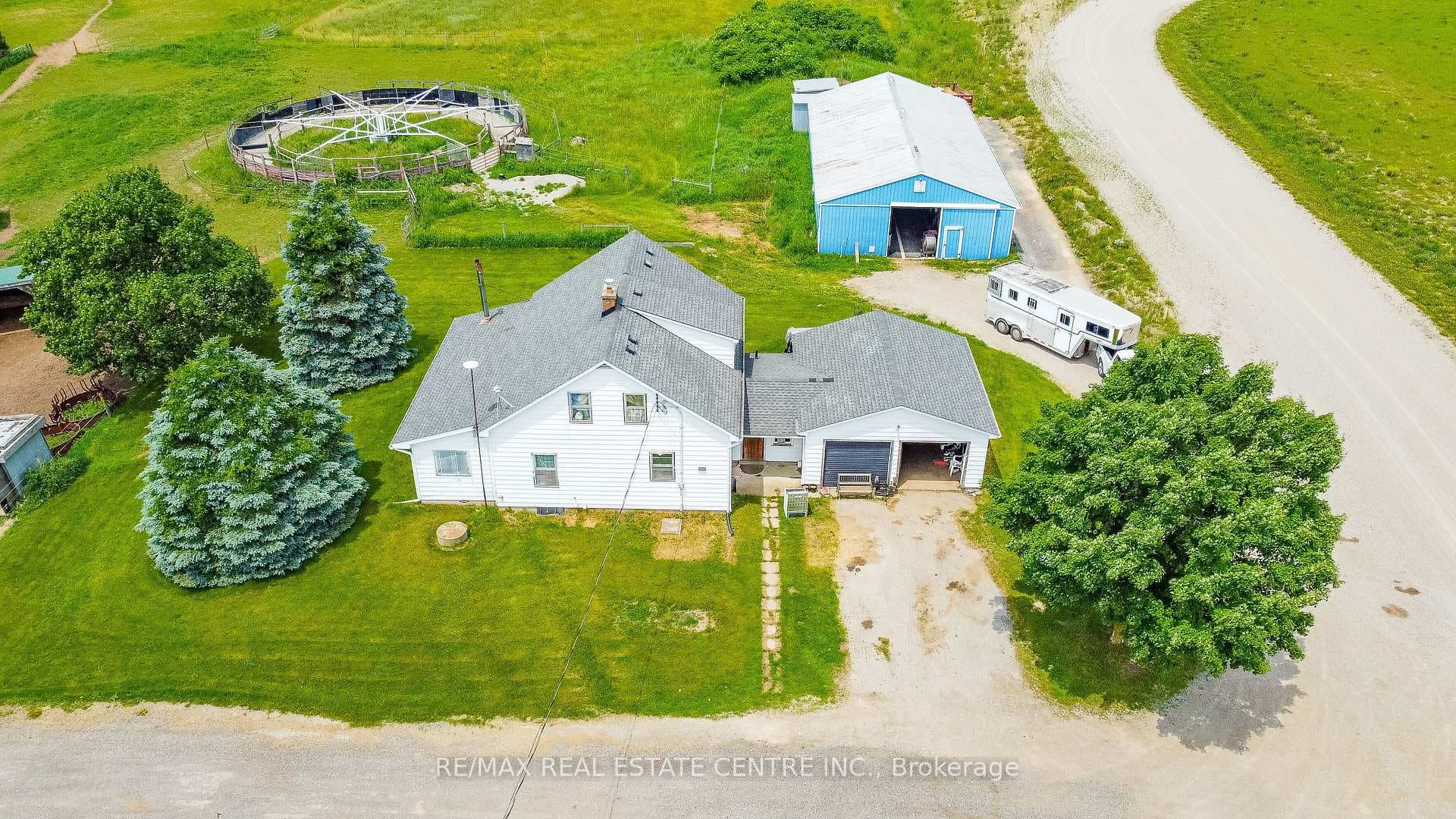 10253 2nd Line photo 26