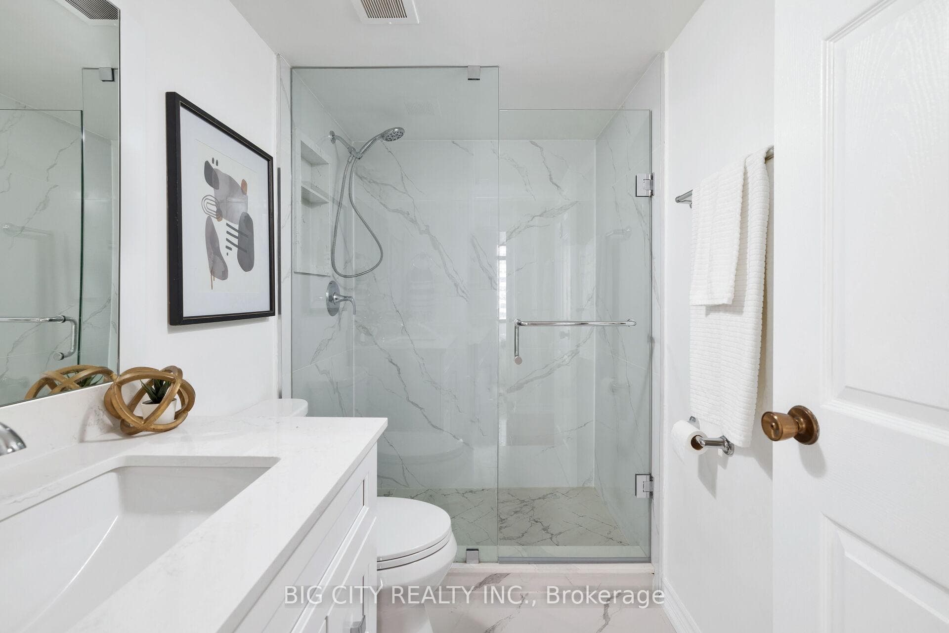 3300 Don Mills Road Unit 1206 photo 6