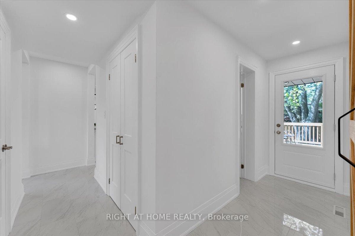 1108 Kipling Avenue photo 14