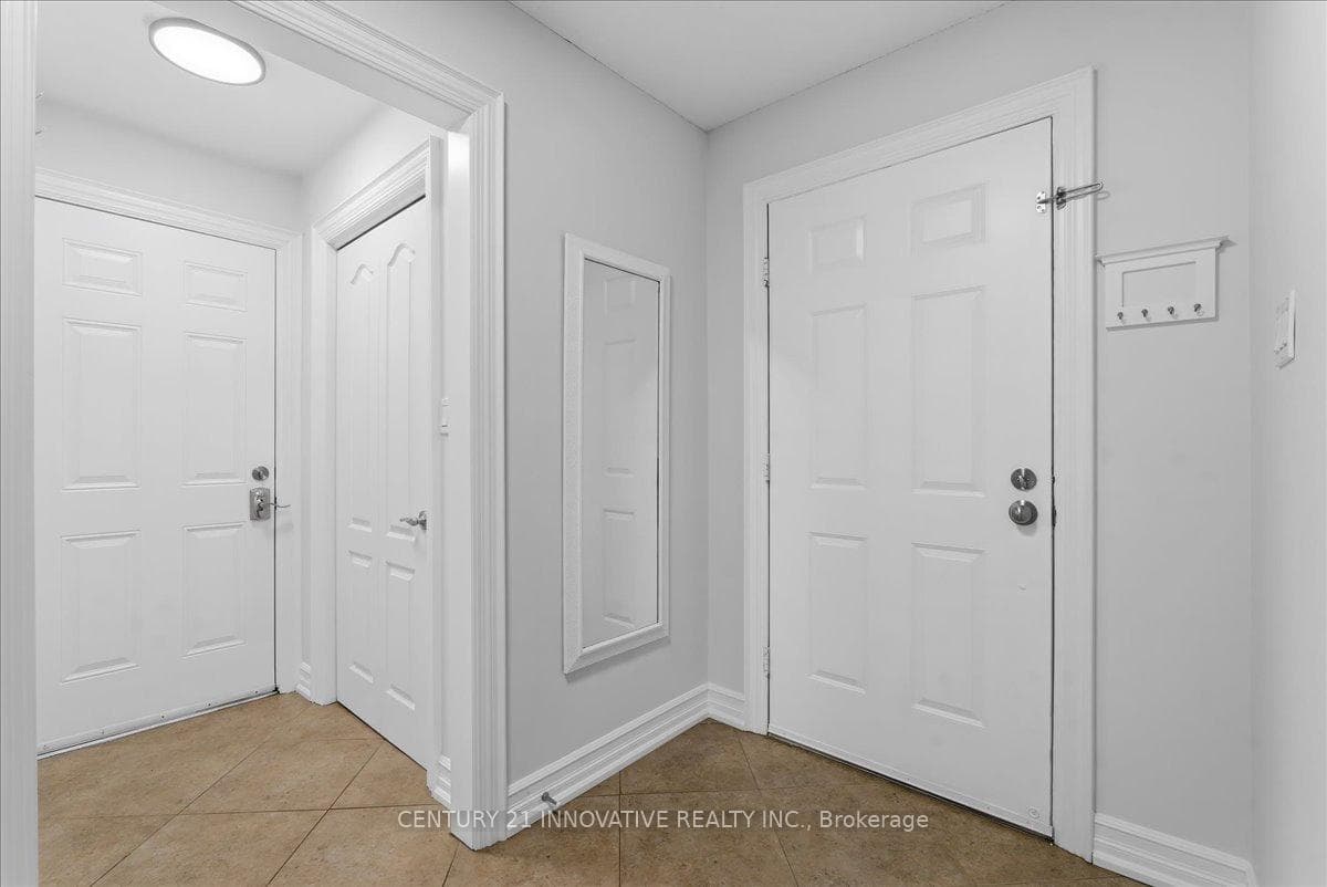4506 Green Meadow Boulevard photo 9