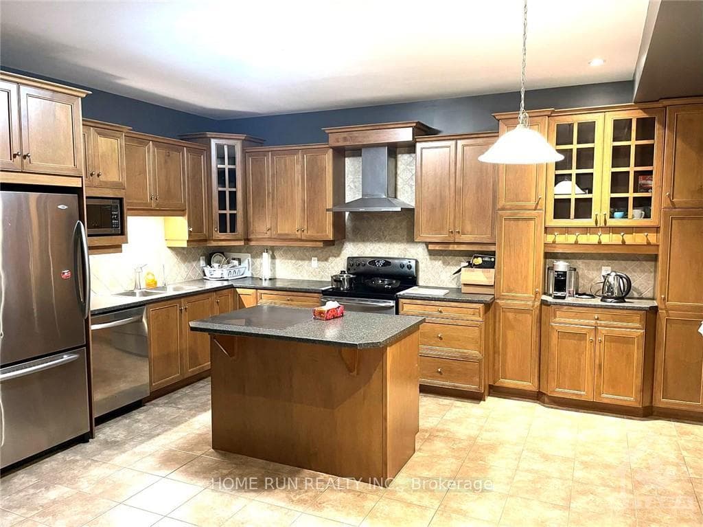 108 DEERPATH Terrace photo 2
