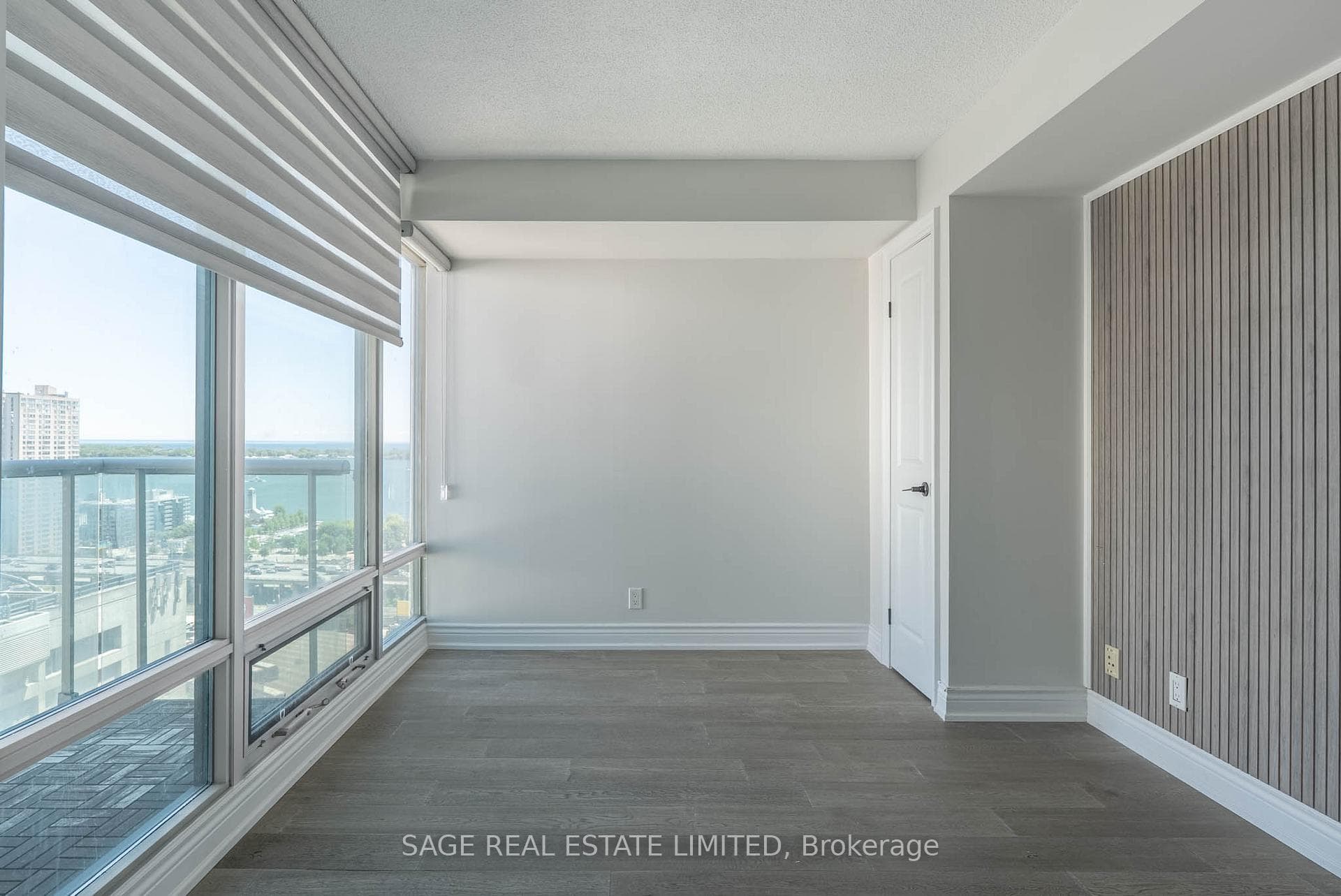 81 Navy Wharf Court Unit 2616 photo 13