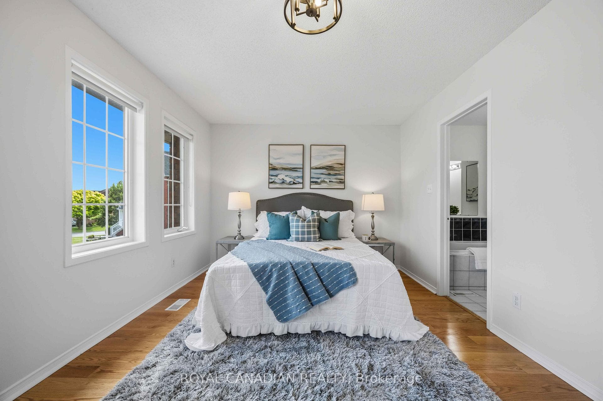 137 Stokely Crescent photo 27