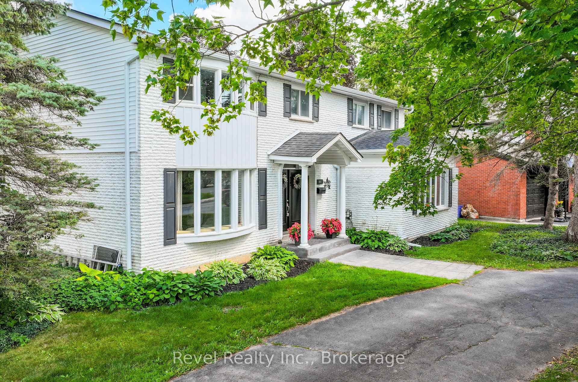 81 Sanderling Crescent photo 2