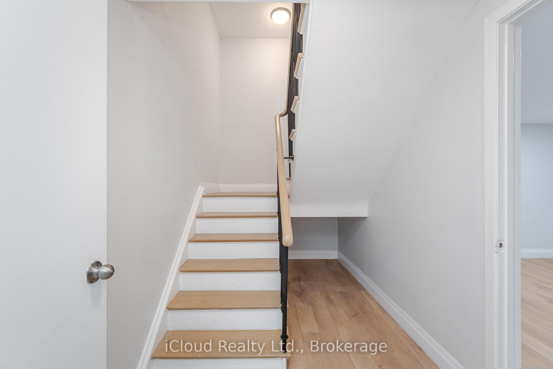3360 The Credit Woodlands N/A Unit 18 photo 25